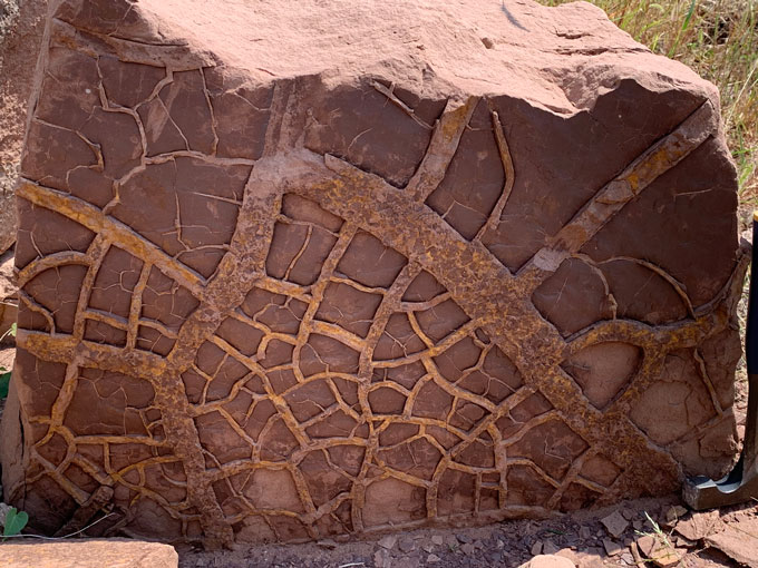 A squarish chunk of land has a pattern that indicates a parched, cracked landscape.